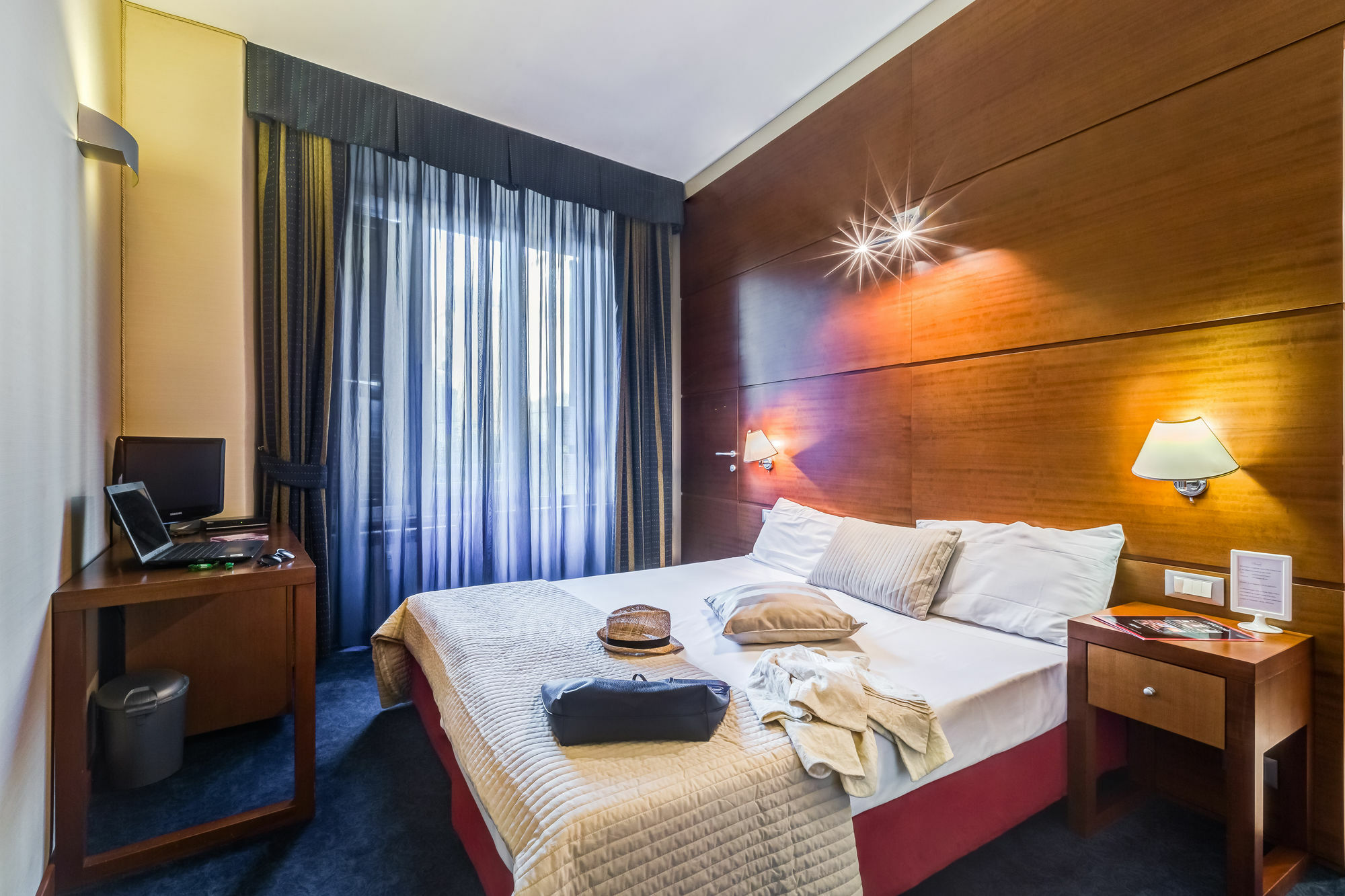 Rovati Guesthouse Рим Екстериор снимка