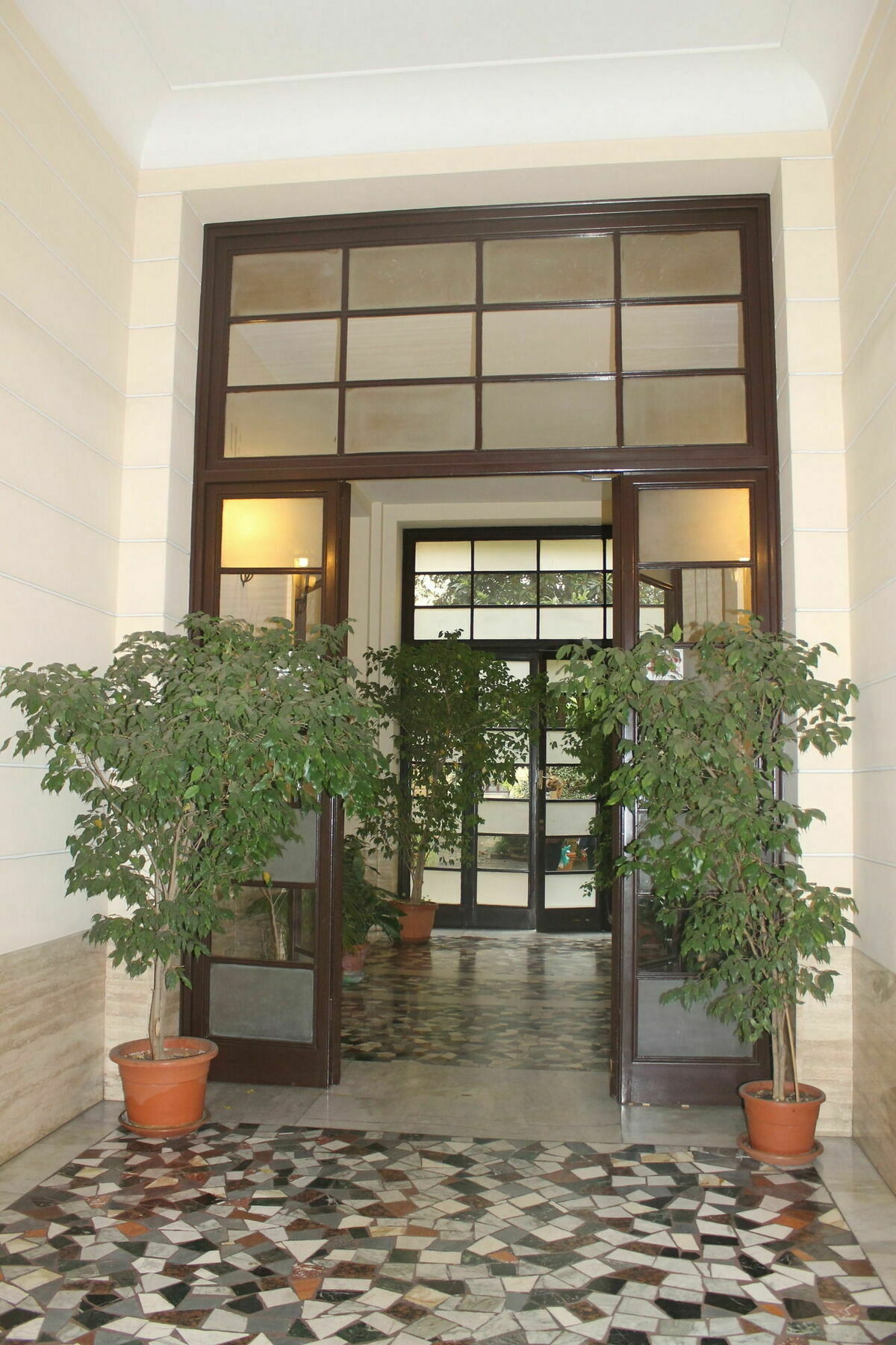 Rovati Guesthouse Рим Екстериор снимка